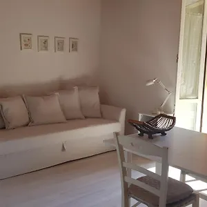 Apartment Little Relax On The Garda Lake, Toscolano-Maderno